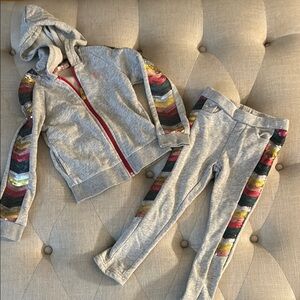 BILLIEBLUSH BEAUTIFUL SEQUIN DETAIL SWEATSUIT. Size 4. LIKE NEW
